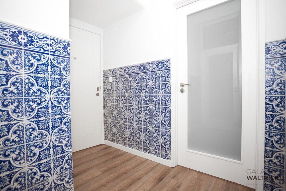 Downtown 3 Bedroom With Balcony - Quiet Street - Family Friendly - Groups OOporto Exteriör bild