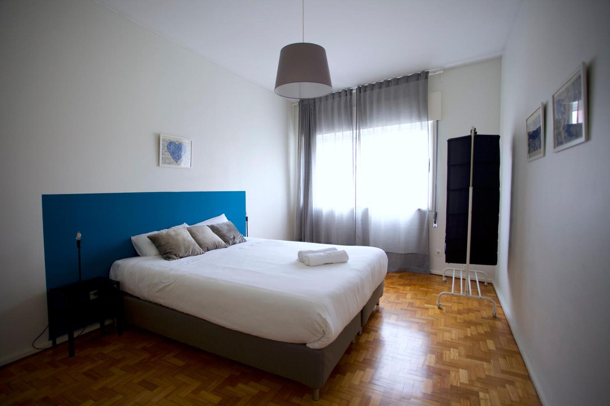 Downtown 3 Bedroom With Balcony - Quiet Street - Family Friendly - Groups OOporto Exteriör bild